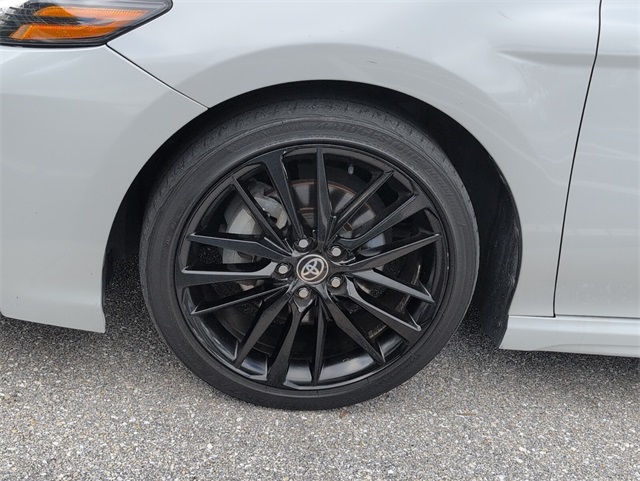 2022 Toyota Camry XSE photo 5