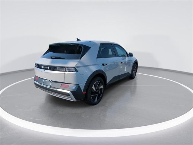 2025 Hyundai Ioniq 5 SE photo 8
