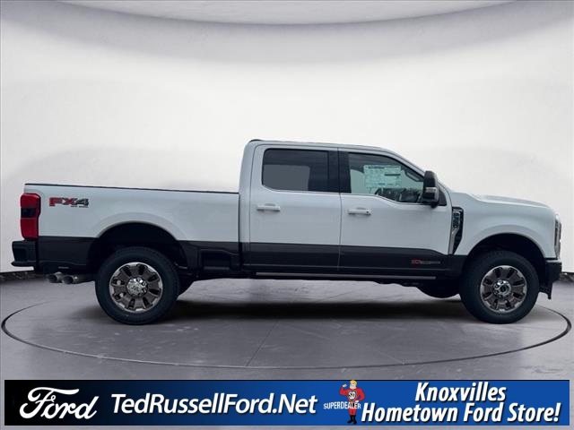 2025 Ford F-350 King Ranch photo 4