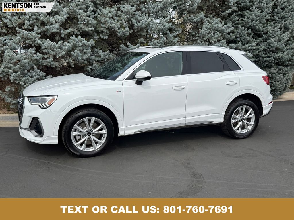 2025 Audi Q3 S Line Premium's photo