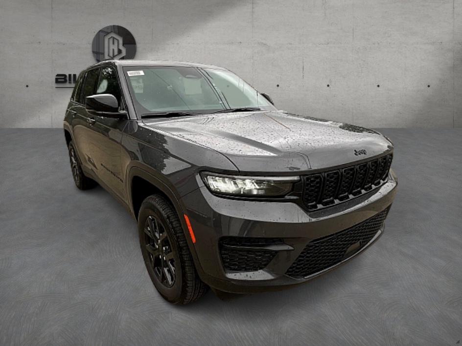 2025 Jeep Grand Cherokee Altitude X photo 4