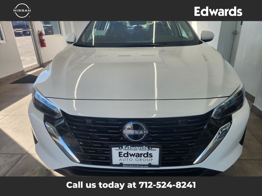 2025 Nissan Sentra S photo 3