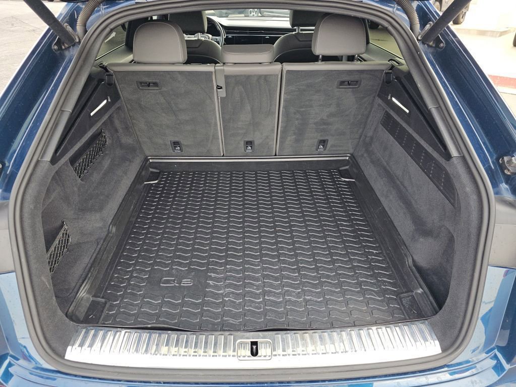 2020 Audi Q8 55 Premium Plus photo 20