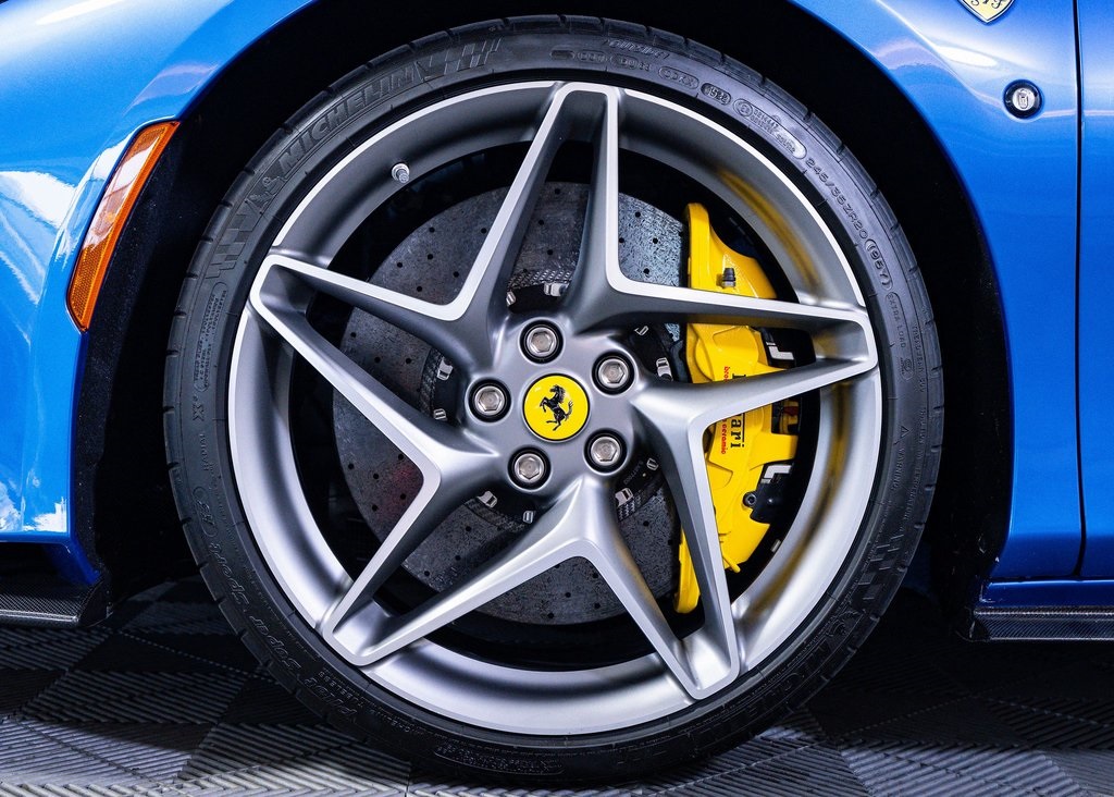 2022 Ferrari F8 Tributo Base photo 5