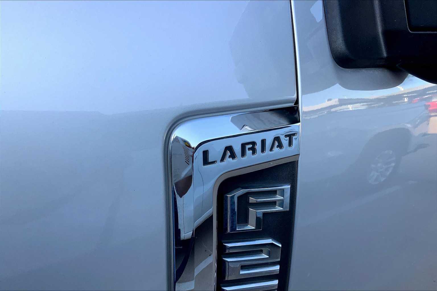 2018 Ford F-250 Lariat photo 9