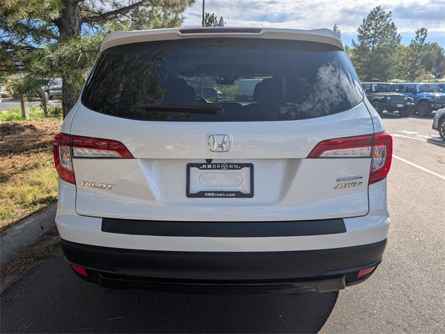 2022 Honda Pilot Special Edition photo 3