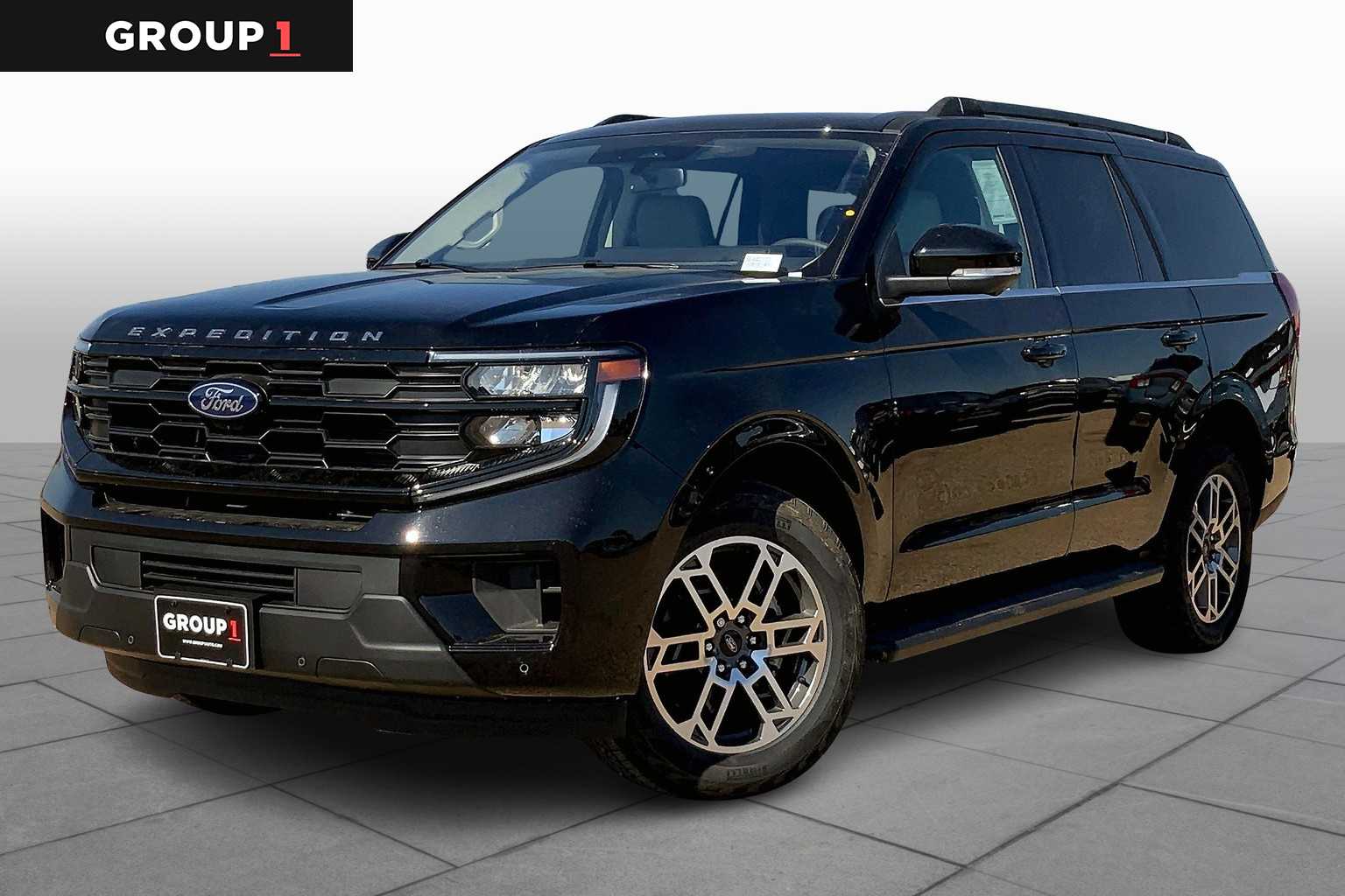 2025 Ford Expedition Active's photo