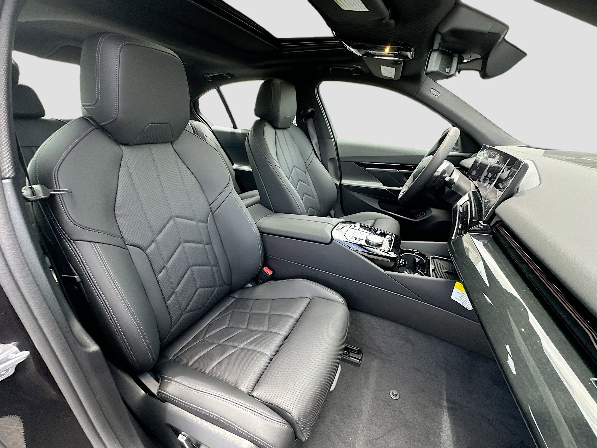 2026 Bmw 530i photo 21