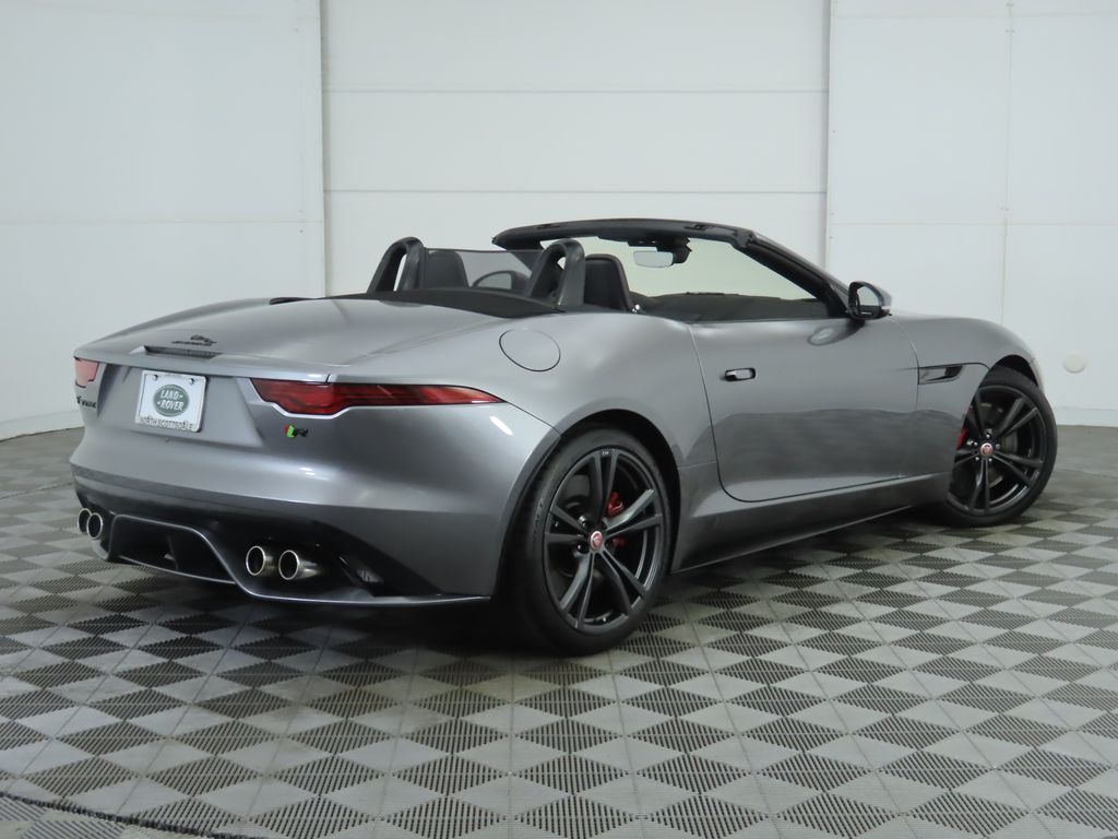 2021 Jaguar F-TYPE R photo 5