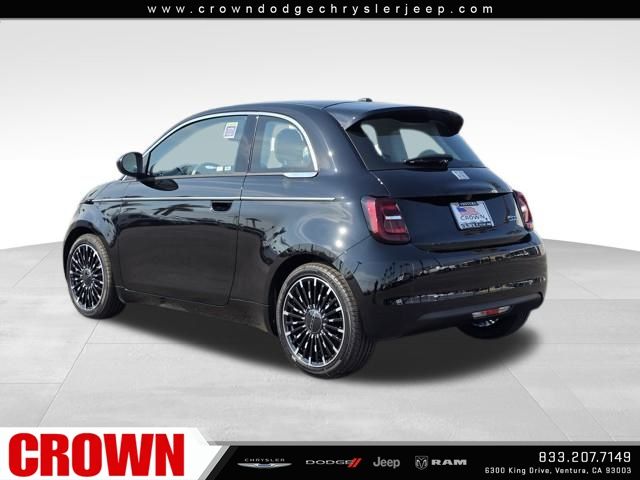 2025 Fiat 500e La Prima photo 7