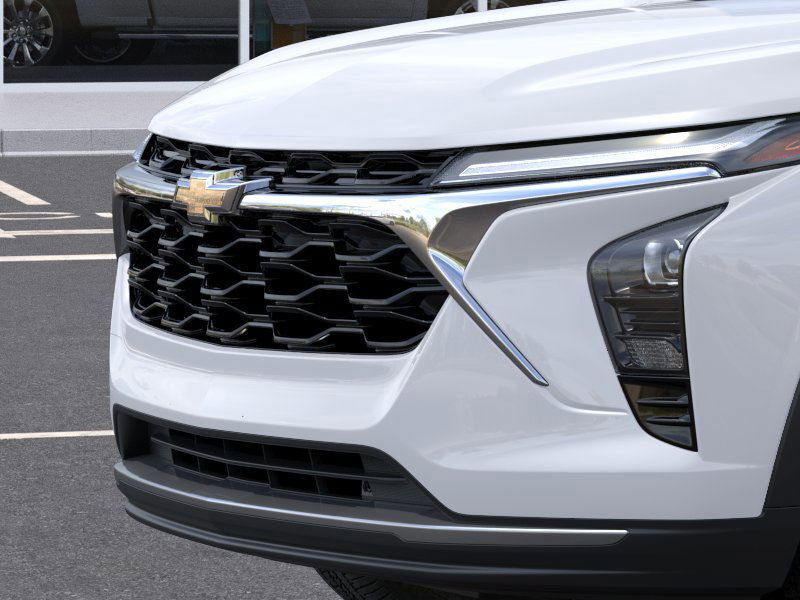 2025 Chevrolet Trax LT photo 12