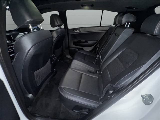 2020 Kia Sportage S photo 14