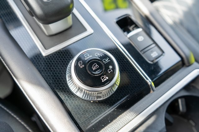 2023 Mitsubishi Outlander SEL photo 30