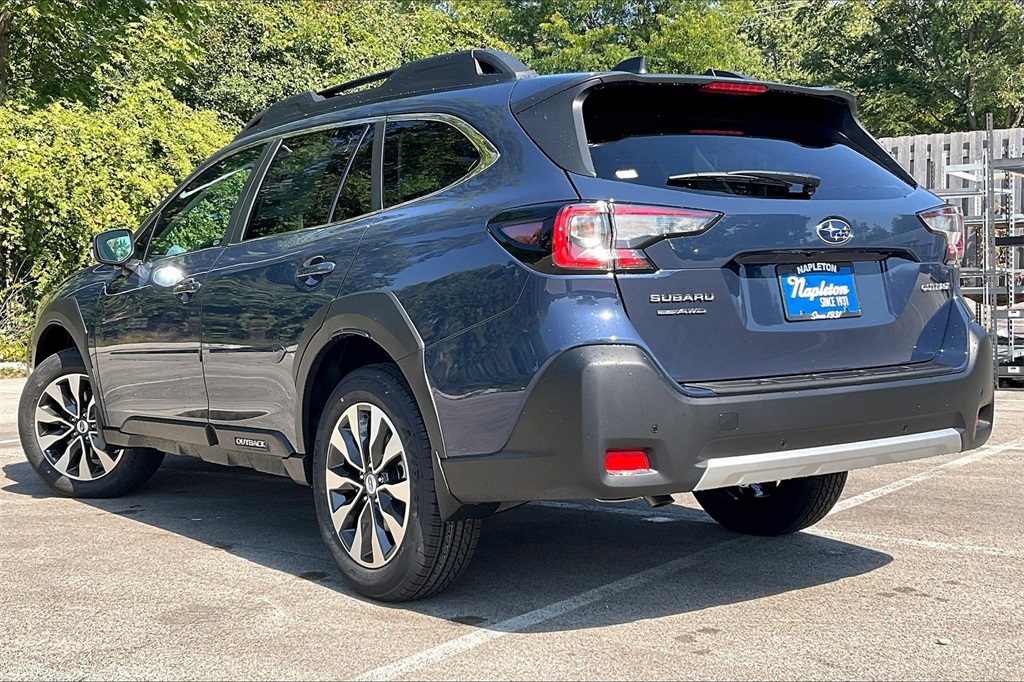 2025 Subaru Outback Limited photo 3