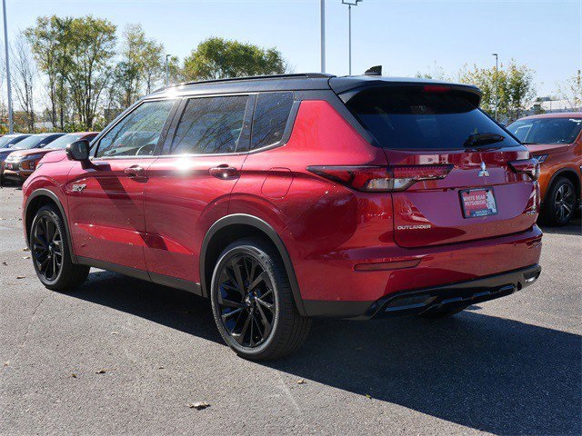 2025 Mitsubishi Outlander PHEV SEL Black Edition photo 2
