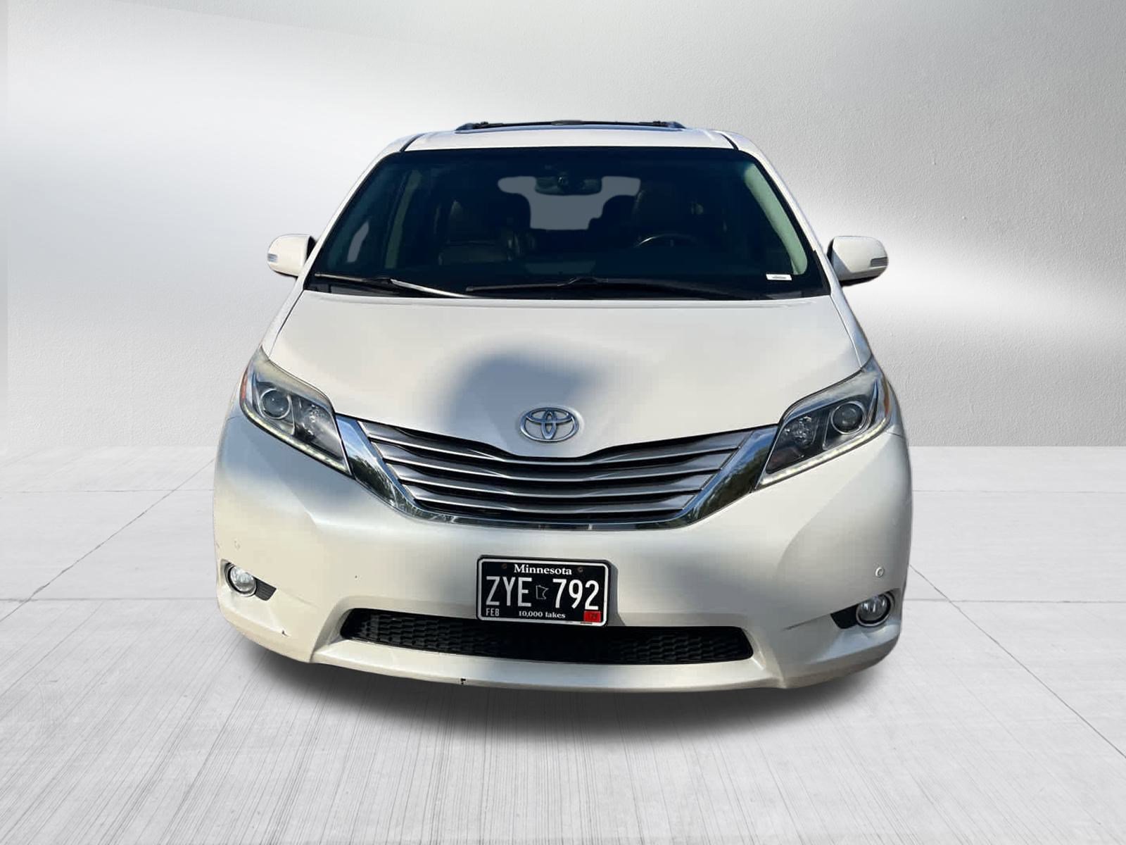 Used 2017 Toyota Sienna Limited with VIN 5TDDZ3DC4HS165183 for sale in Golden Valley, Minnesota