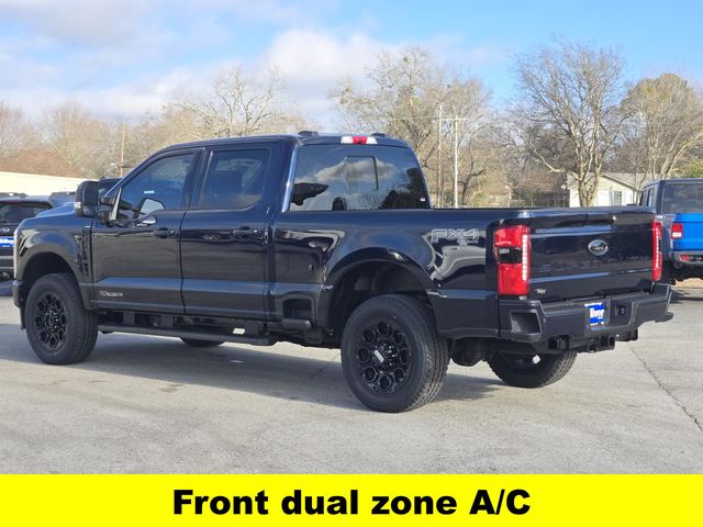 2025 Ford F-250 Lariat photo 4