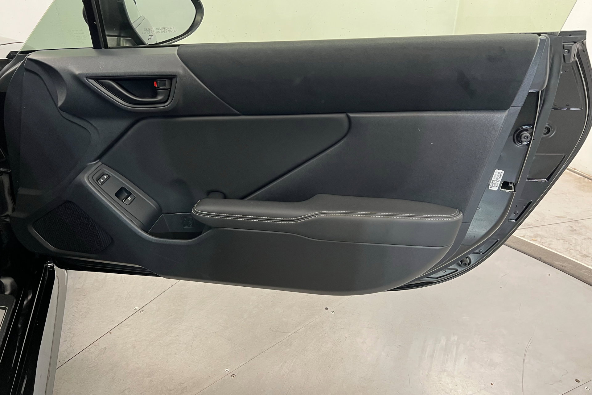 2024 Toyota GR86 Premium photo 18