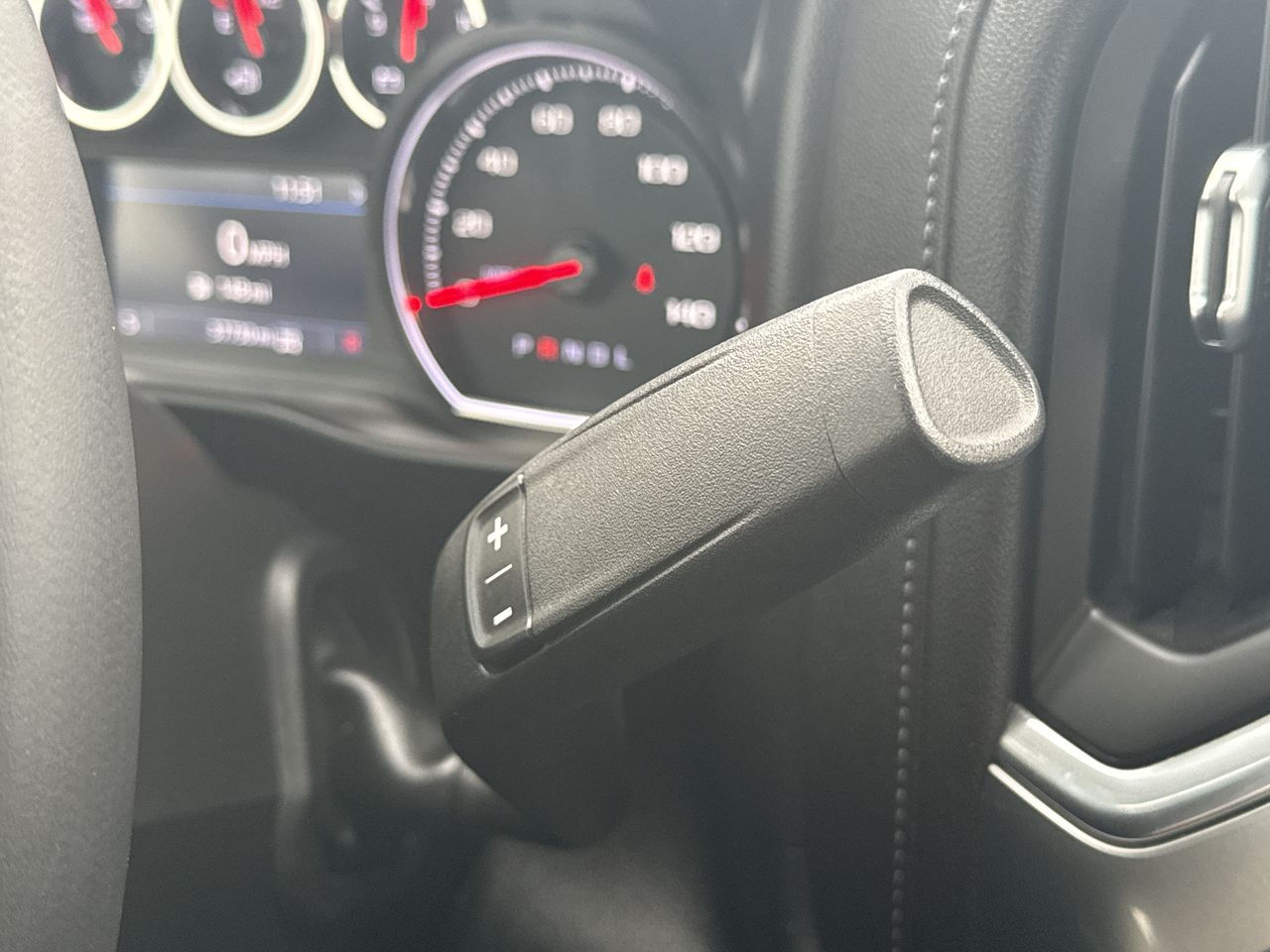 2020 Chevrolet Silverado 2500HD LT photo 6