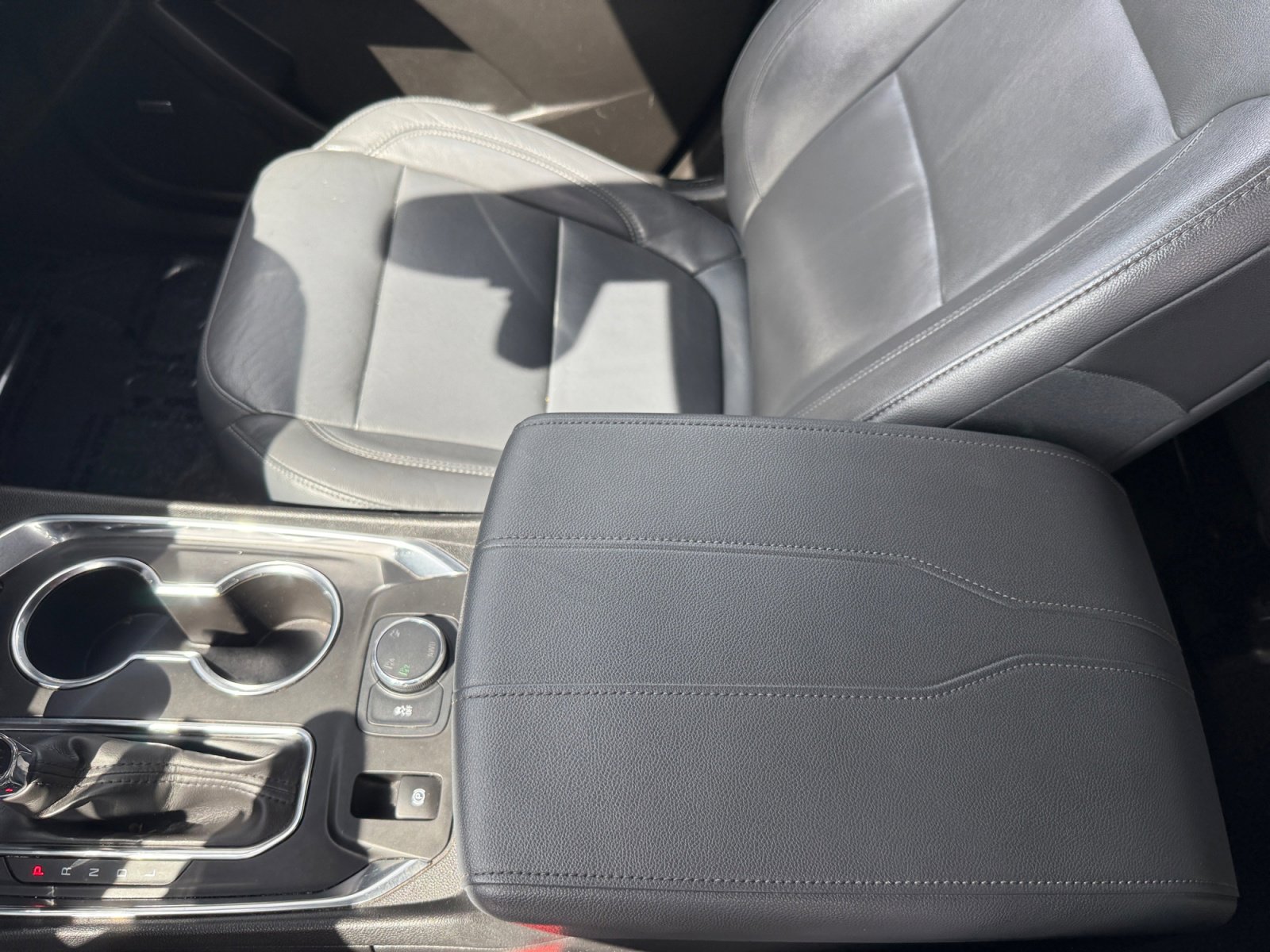 2021 Chevrolet Traverse Leather photo 13