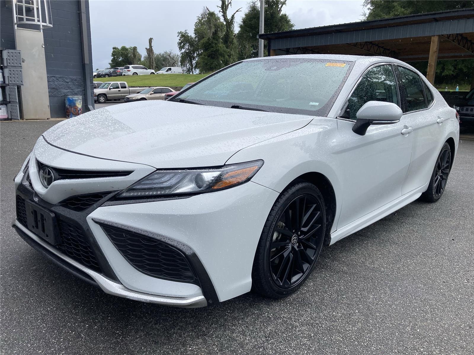 2023 Toyota Camry XSE photo 2