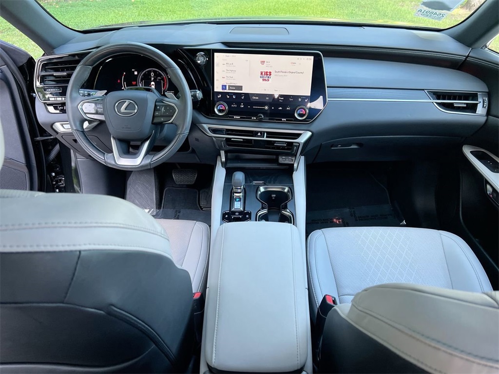 2023 Lexus RX 350 photo 18