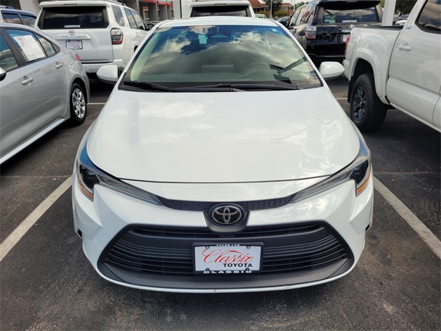 2024 Toyota Corolla LE photo 2