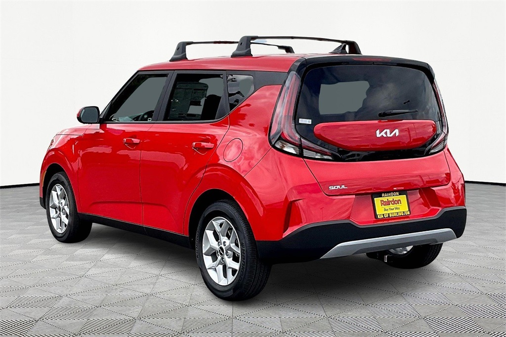 2025 Kia Soul S photo 3
