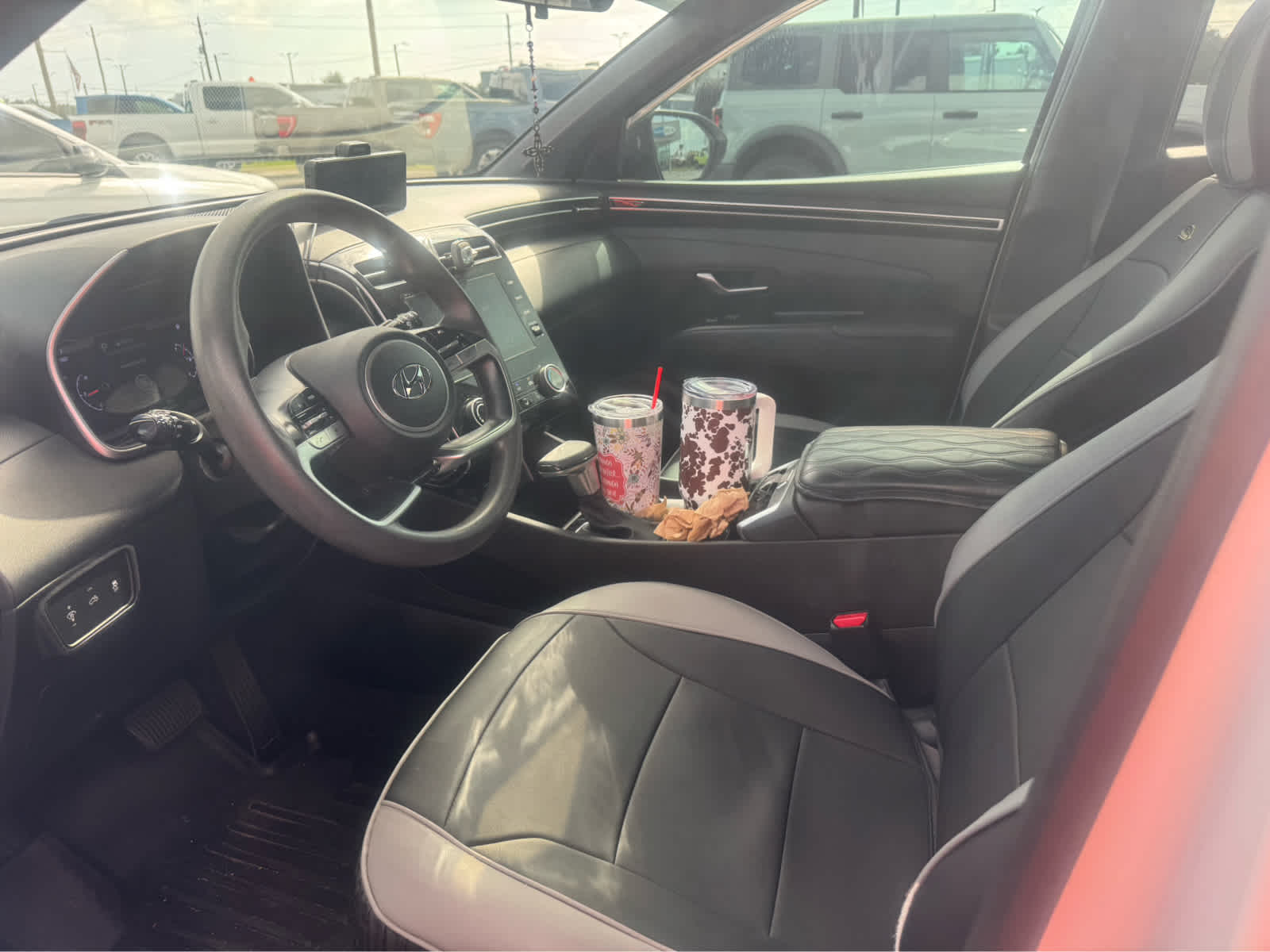 2022 Hyundai Santa Cruz SEL photo 4