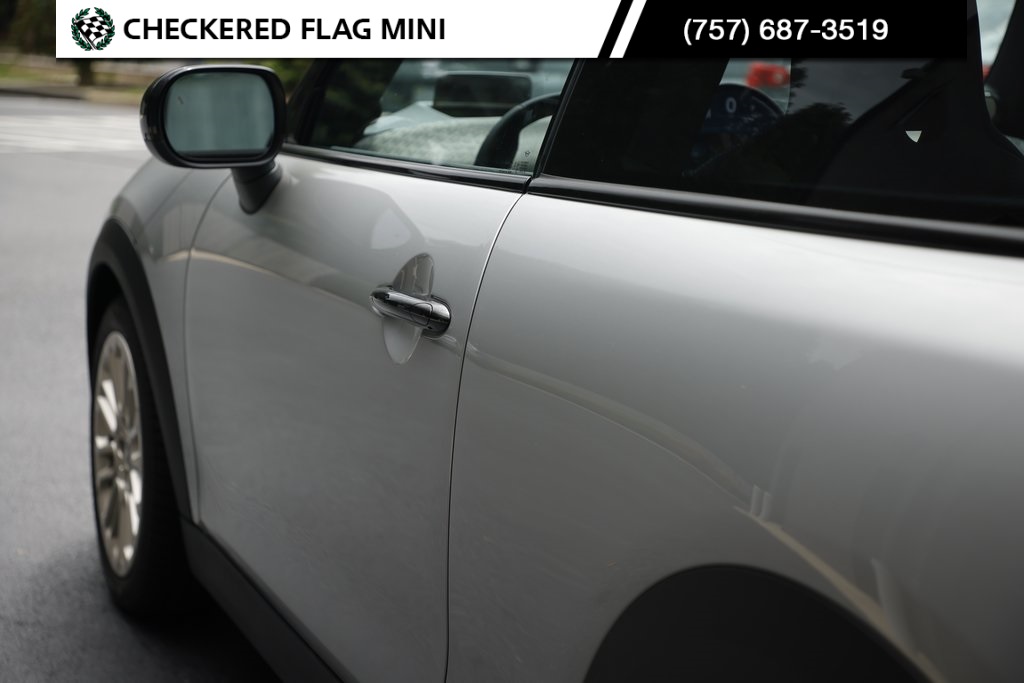 2025 Mini Cooper Hardtop S photo 10