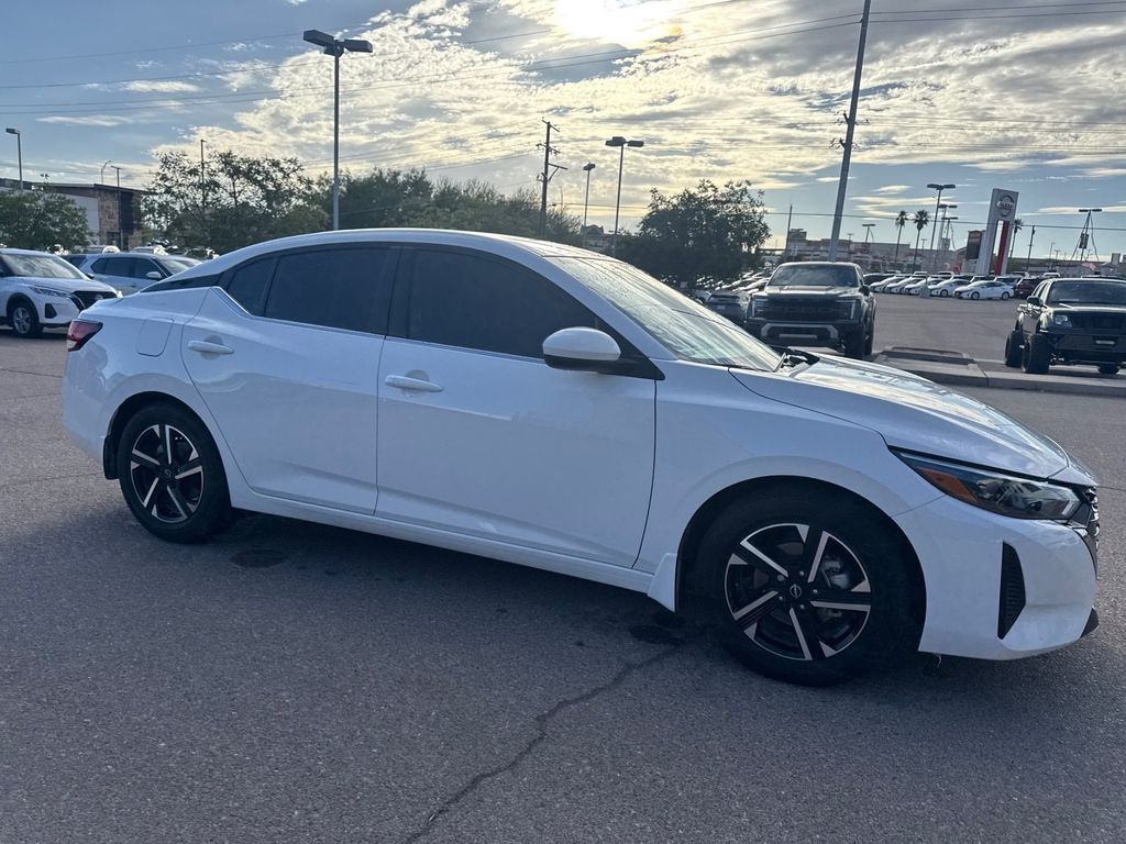 2024 Nissan Sentra SV photo 3