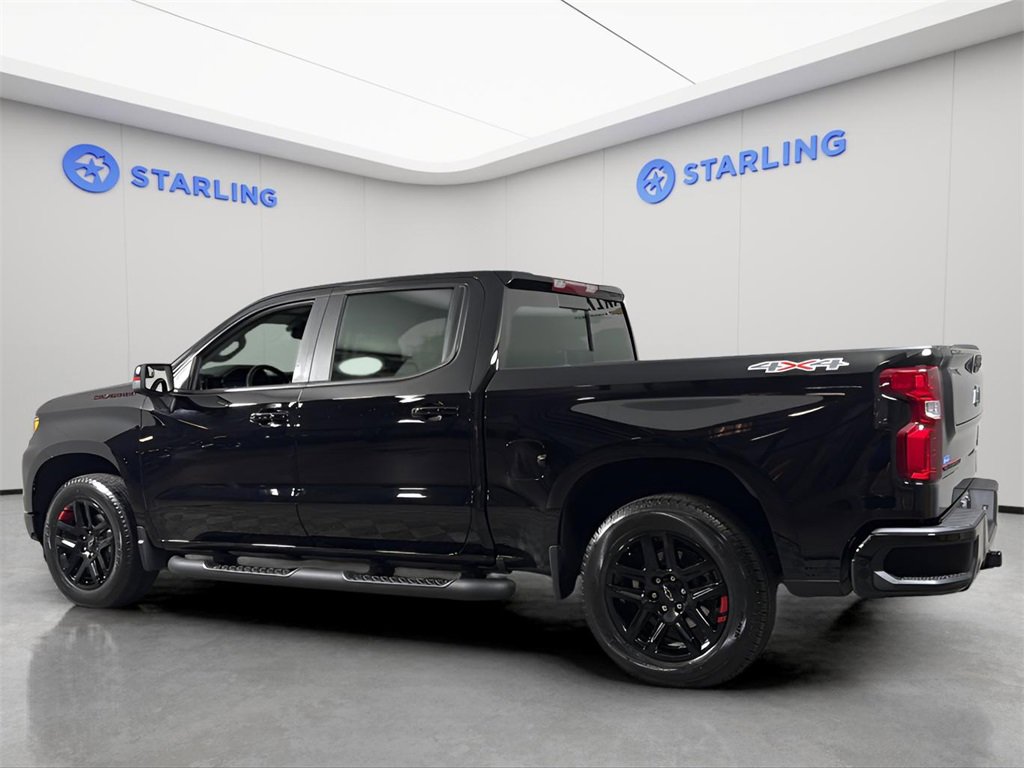 2025 Chevrolet Silverado 1500 RST photo 3