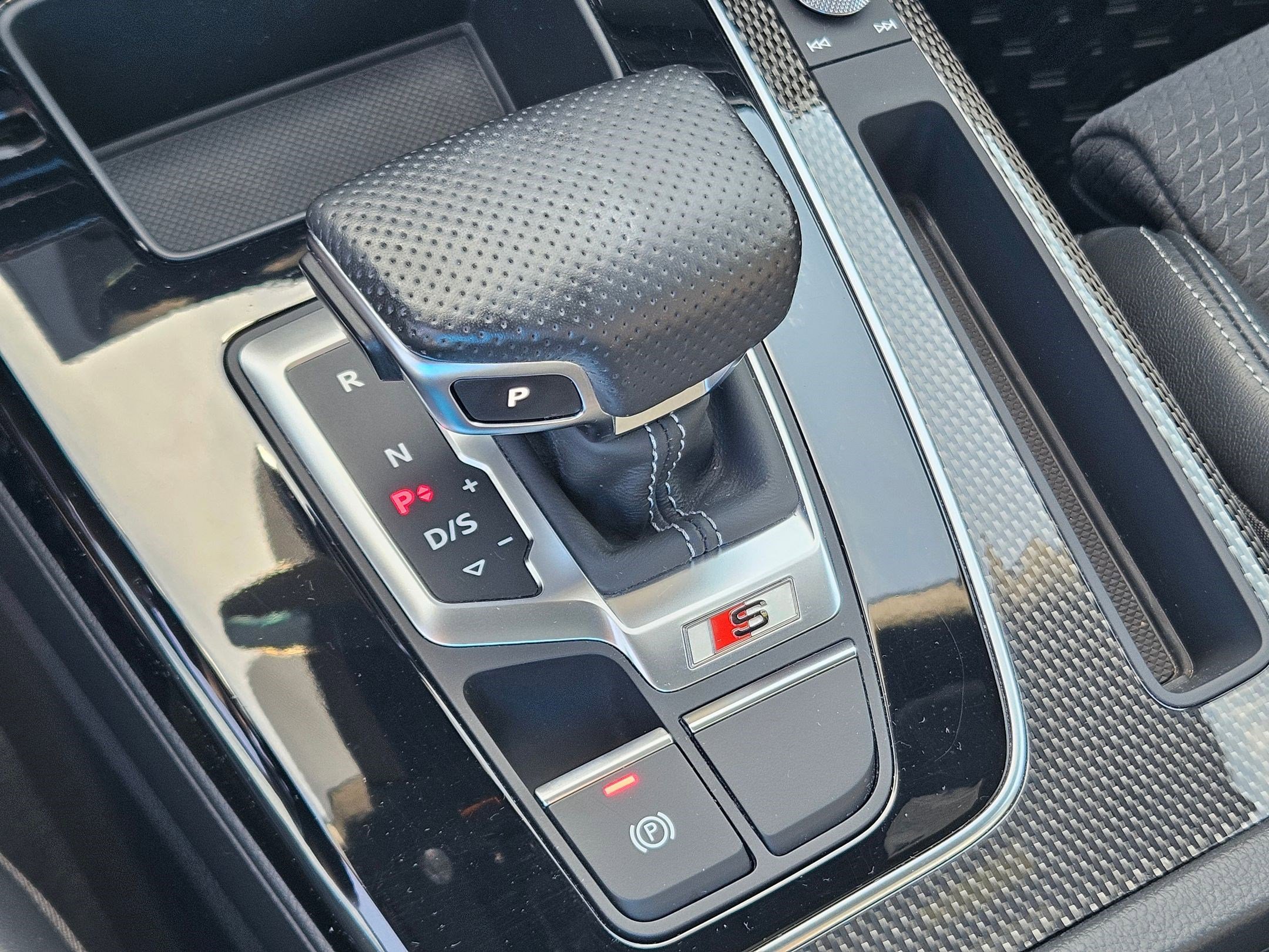 2022 Audi SQ5 Premium photo 32