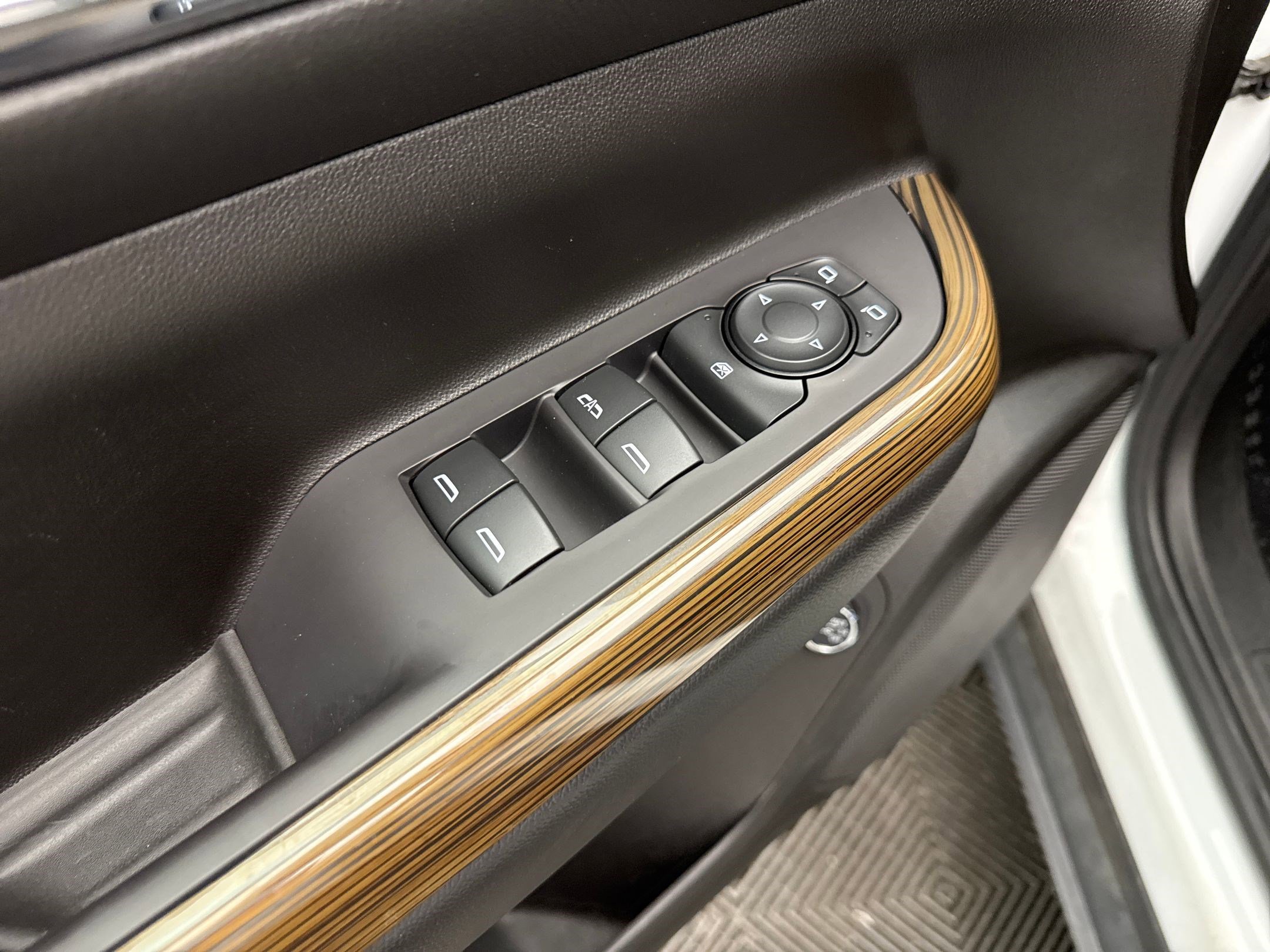 2021 Gmc Acadia SLE photo 31