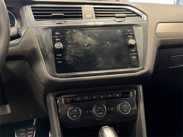 2021 Volkswagen Tiguan SE R-Line Black photo 23