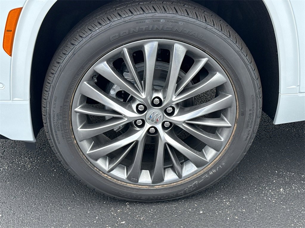 2026 Buick Enclave Avenir photo 10