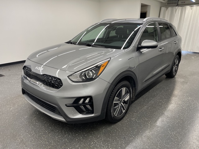 2022 Kia Niro Plug-In Hybrid LXS photo 3