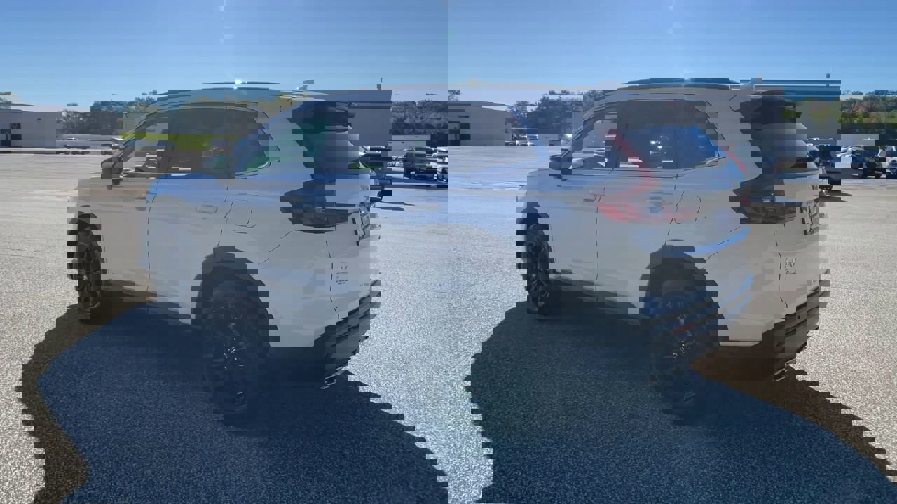 2023 Honda CR-V Hybrid Sport photo 3