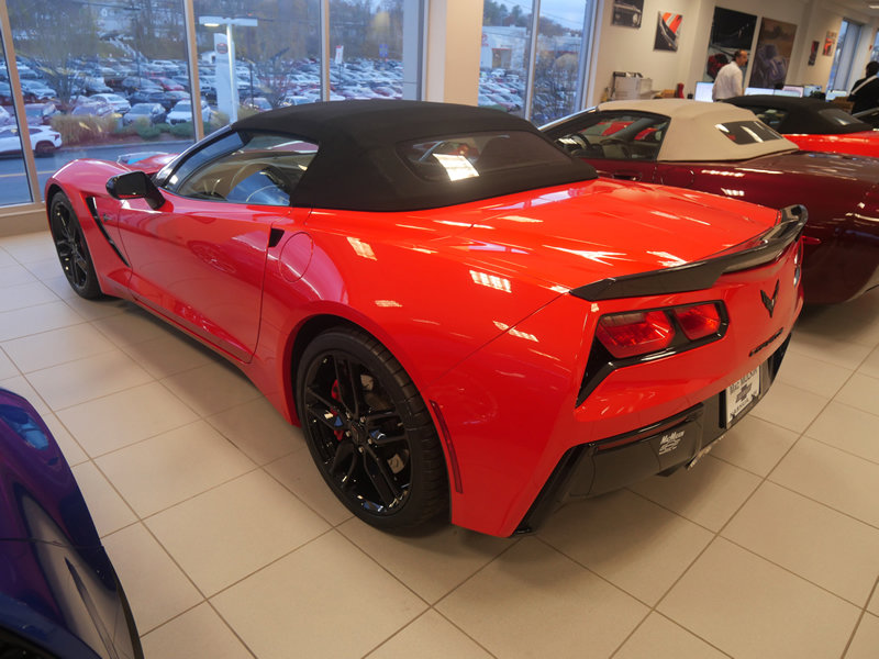 2016 Chevrolet Corvette Stingray Z51 2LT photo 3