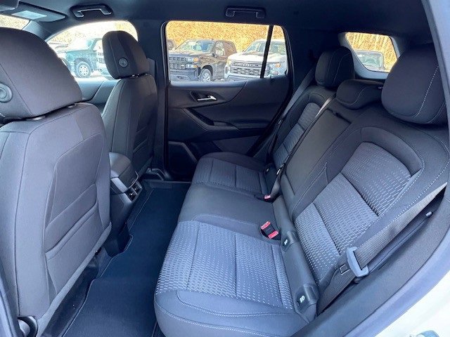 2026 Chevrolet Equinox LT photo 13