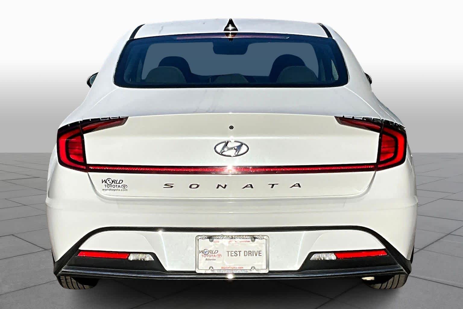 2021 Hyundai Sonata SE photo 3