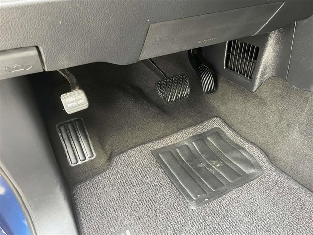 2020 Nissan Titan Crew Cab photo 15