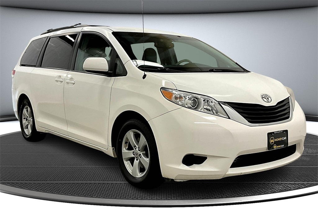 2012 Toyota Sienna