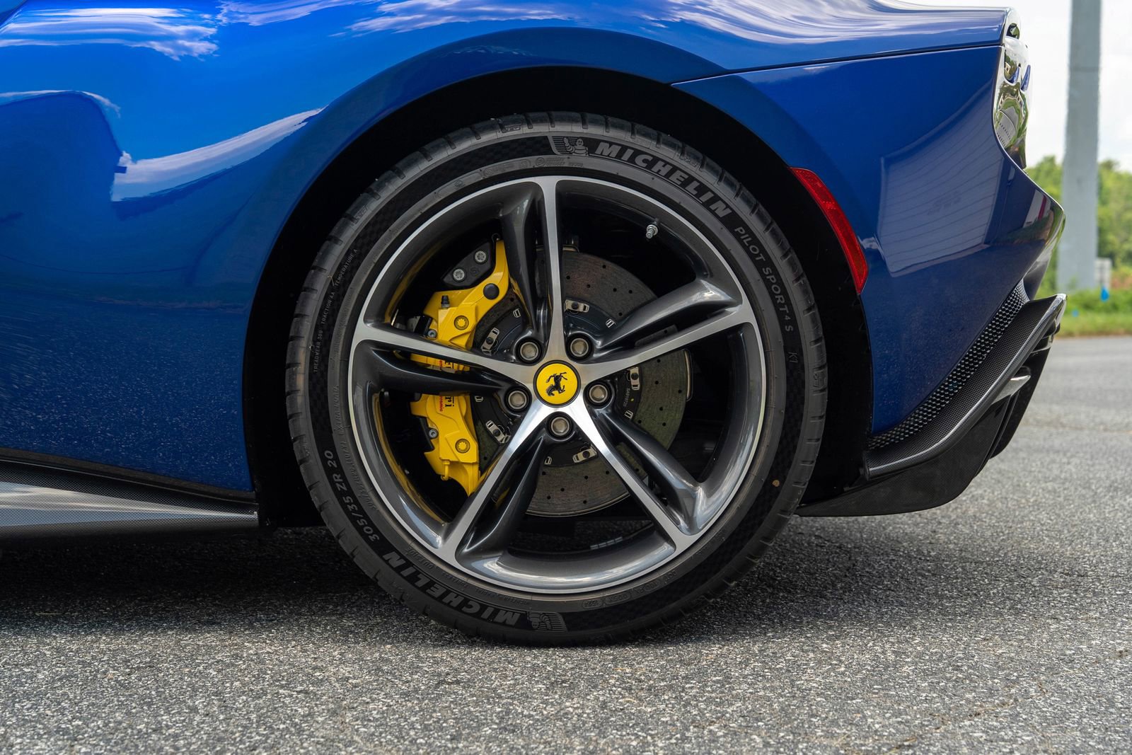 2024 Ferrari 296 GTB Base photo 10