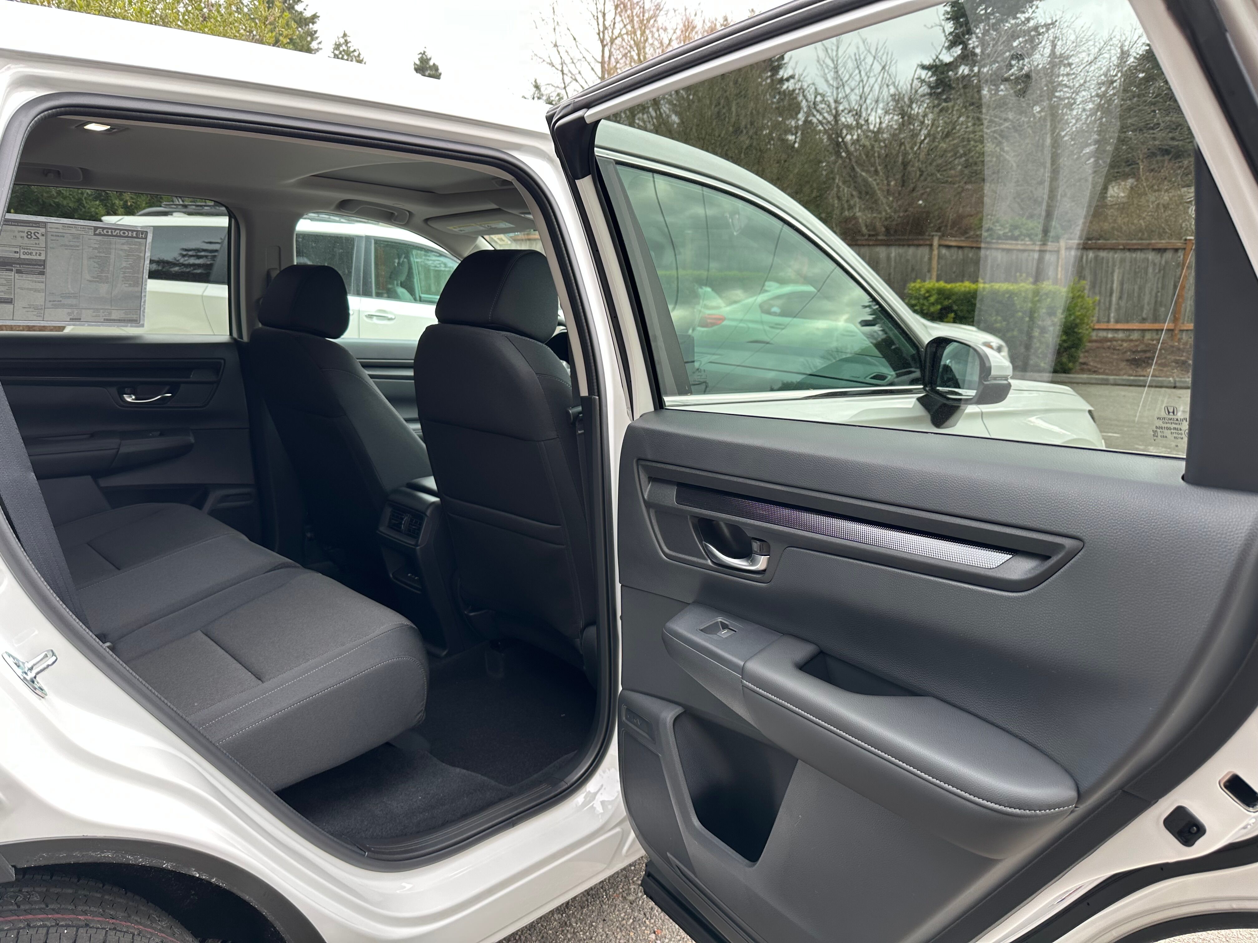 2025 Honda CR-V EX photo 4
