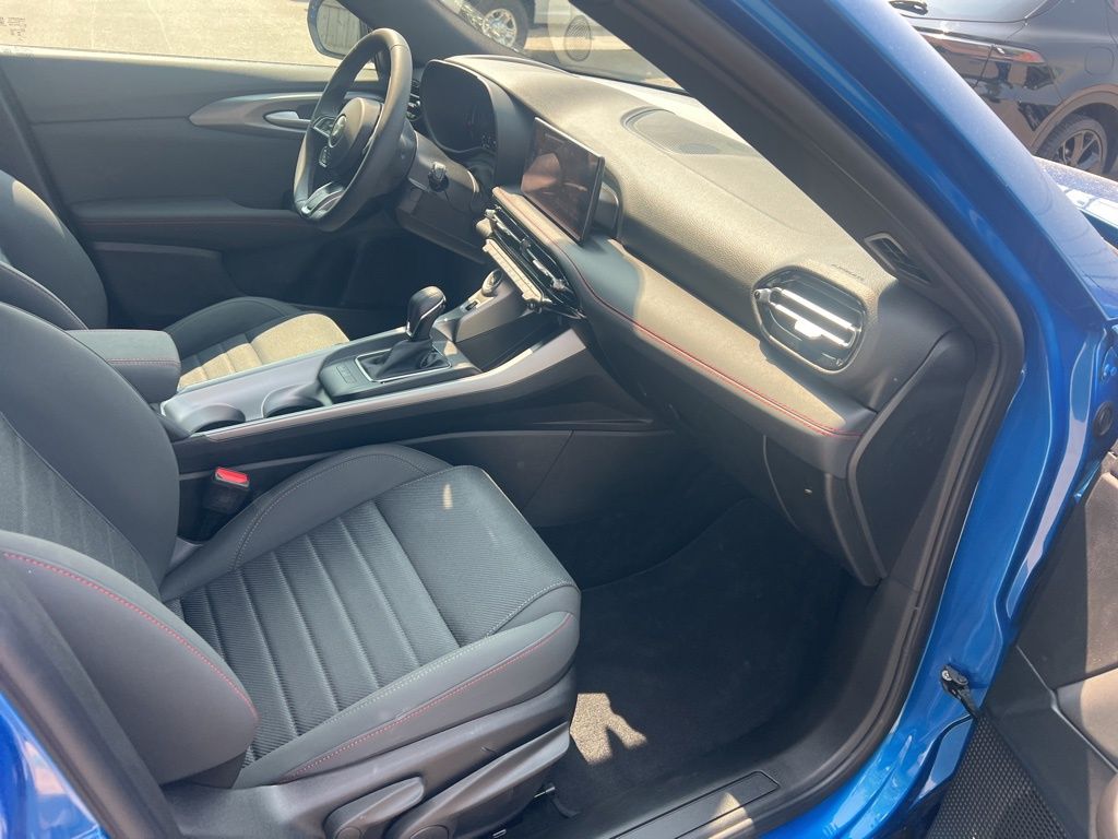 2024 Dodge Hornet GT photo 12