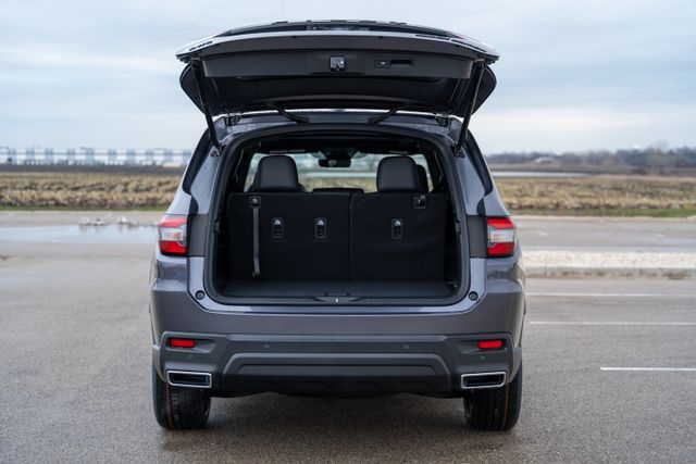 2025 Honda Pilot Black Edition photo 17