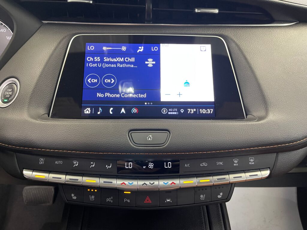 2022 Cadillac XT4 Premium Luxury photo 11
