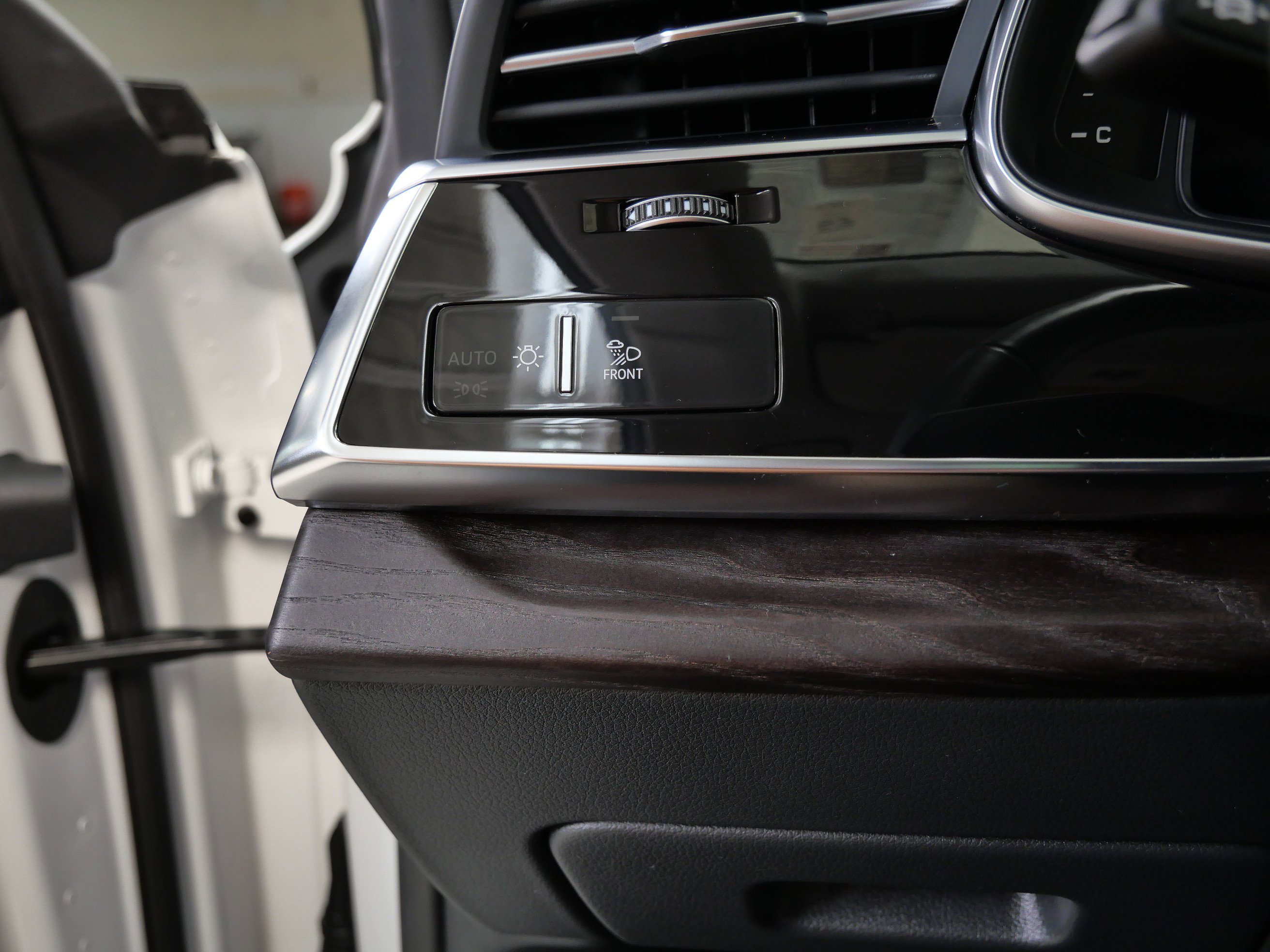 2023 Audi Q8 line Prestige photo 21