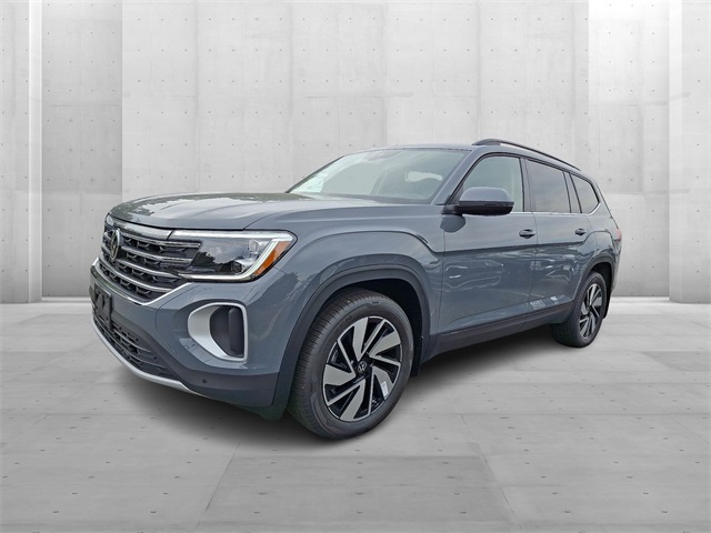 2026 Volkswagen Atlas SE Technology photo 2